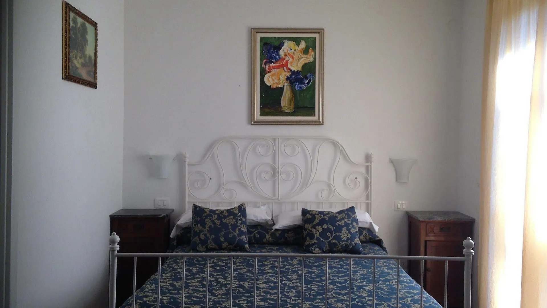 Affittacamere Alle 5 Terre Monterosso al Mare 3*,  Italy